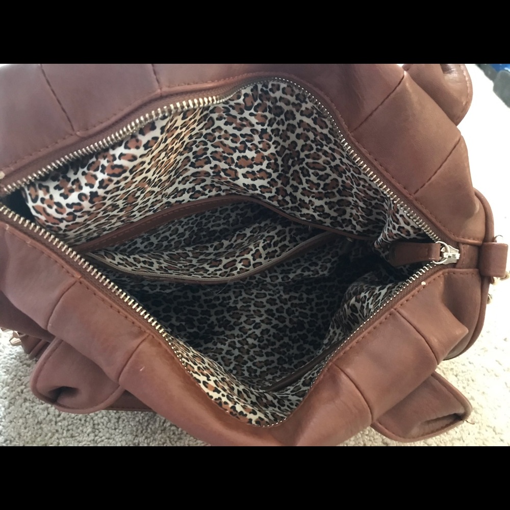 Handbag - Picture 4 of 5
